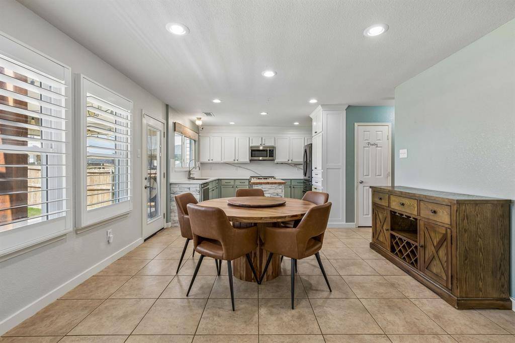 14037 Fontana Road, Fort Worth, TX 76262