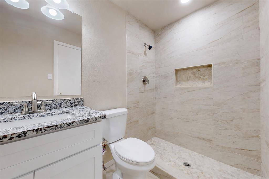 3125 Damascus Way, Farmers Branch, TX 75234