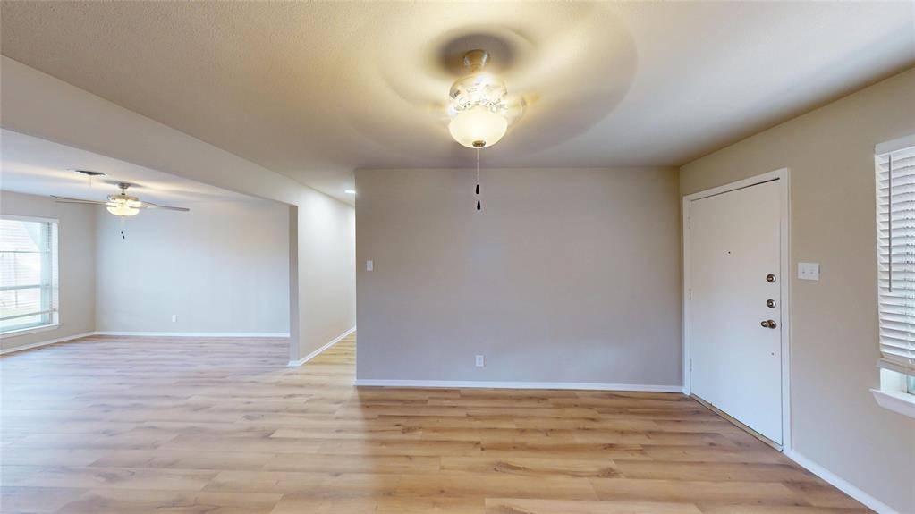 3125 Damascus Way, Farmers Branch, TX 75234