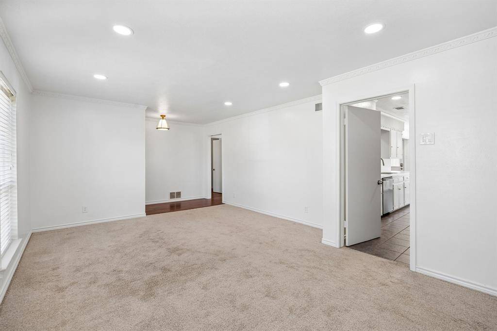 527 Twilight Trail, Richardson, TX 75080