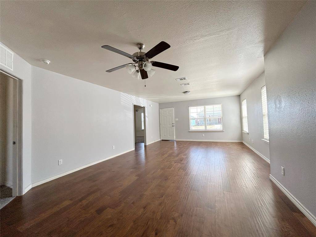 1310 Stewart Street, Fort Worth, TX 76104