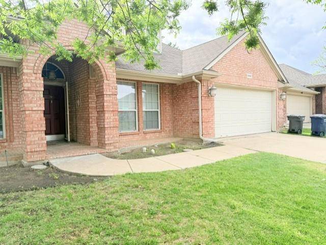 5800 Table Rock Drive, Fort Worth, TX 76131
