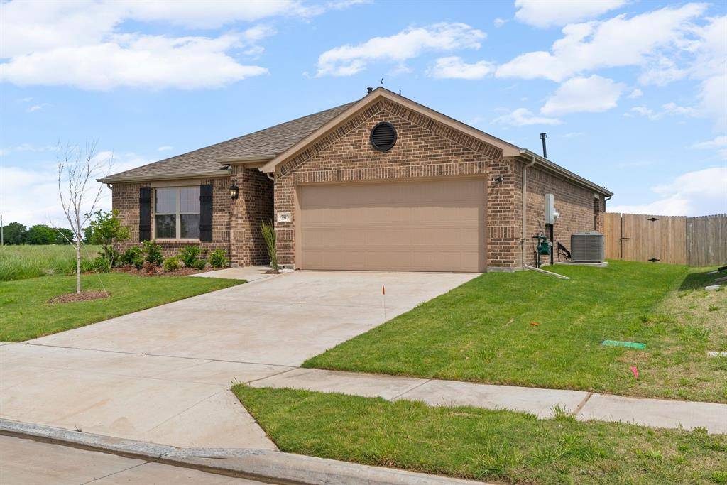 3813 Arrowchop Drive, Caddo Mills, TX 75135