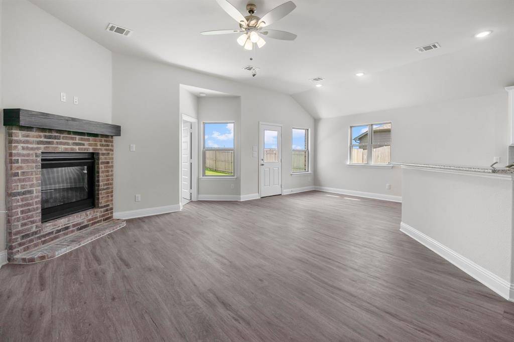 3813 Arrowchop Drive, Caddo Mills, TX 75135