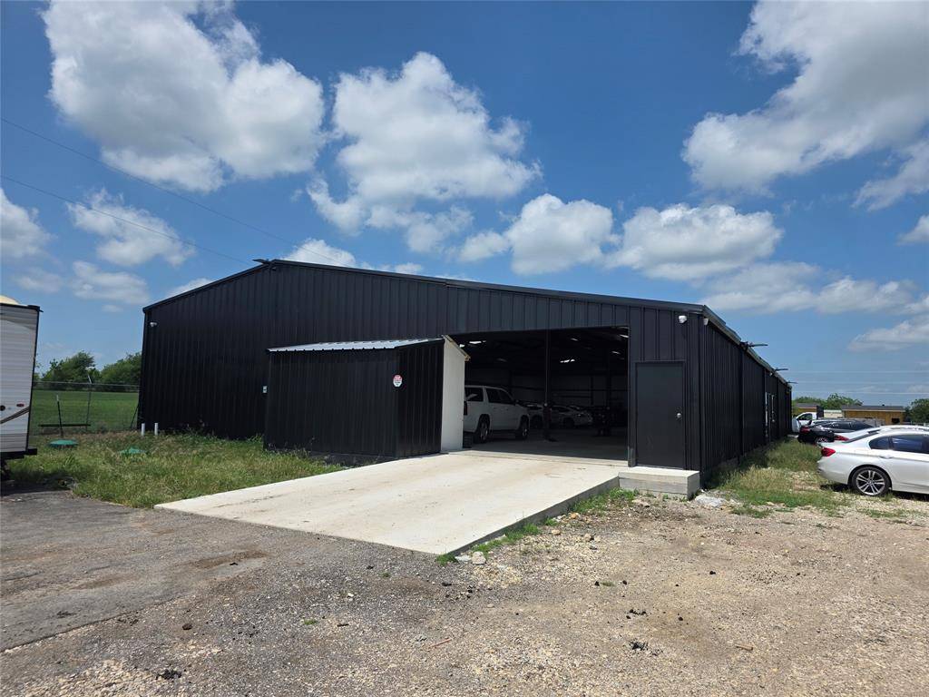 121 Pistol Road, Weatherford, TX 76085