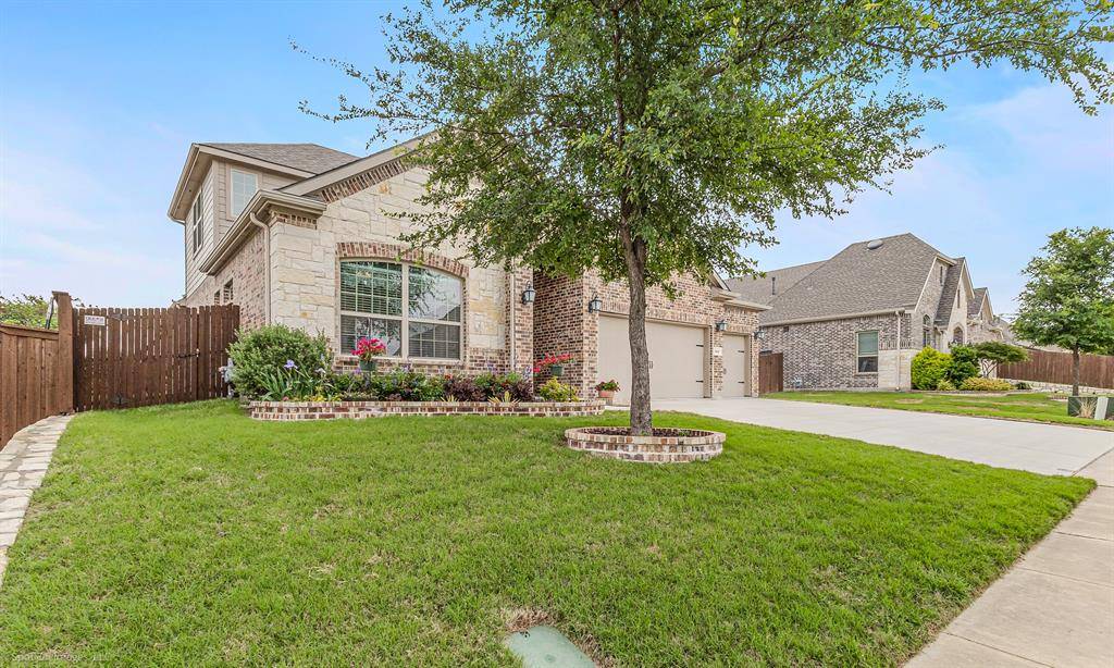 512 Port Isabel Lane, Mckinney, TX 75071