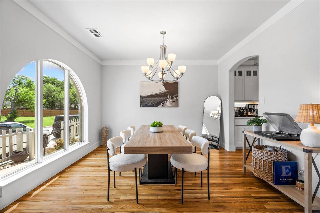 549 N Johnson Street, Mckinney, TX 75069