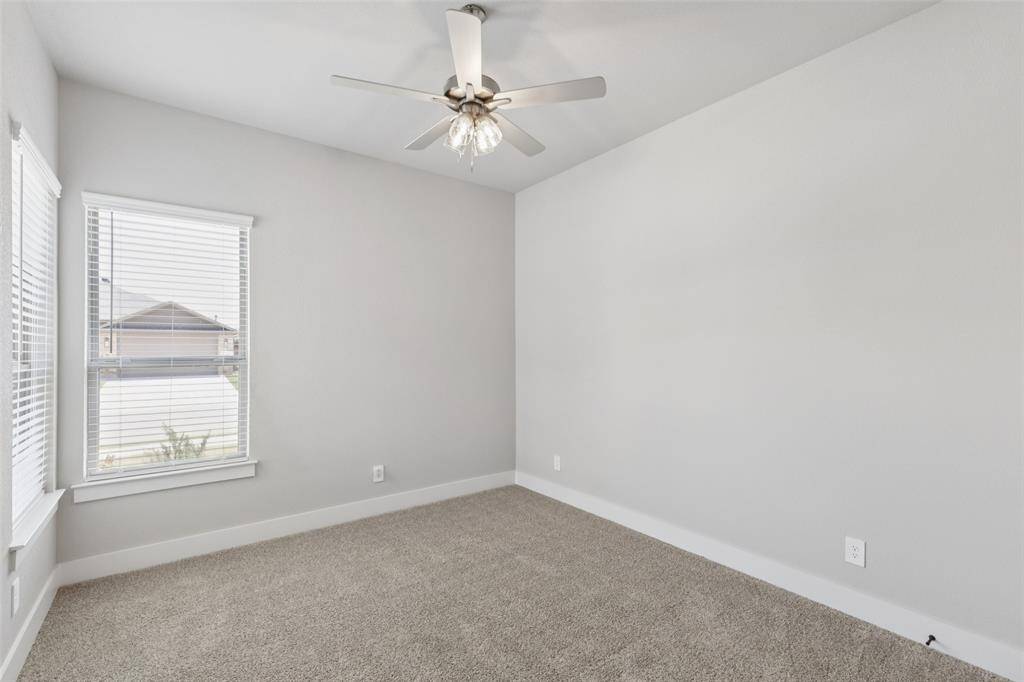 632 Mooney Drive, Saginaw, TX 76179