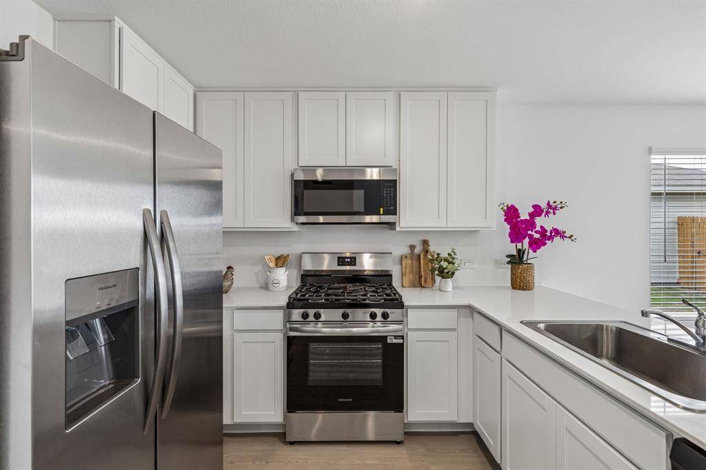 3017 Tooley Drive, Fort Worth, TX 76179