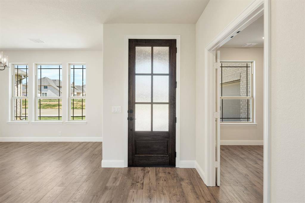 721 Seahawk Street, Joshua, TX 76058