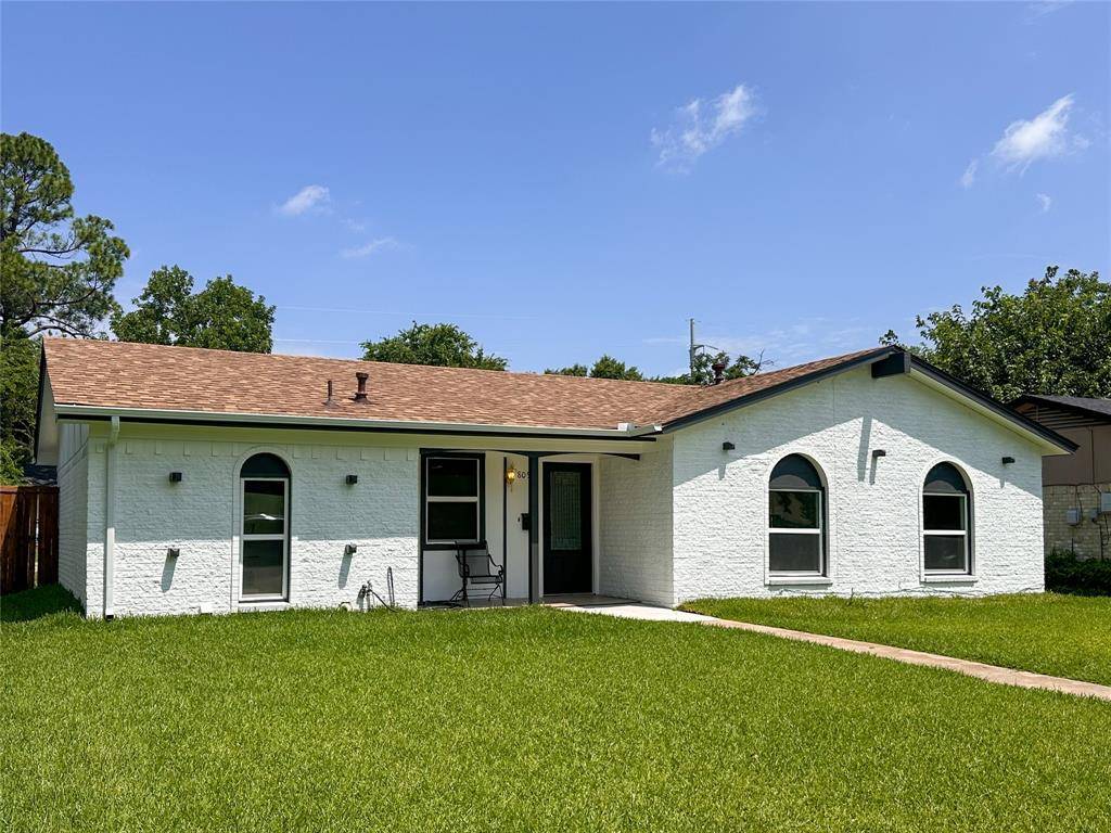809 longbeach Drive, Garland, TX 75043