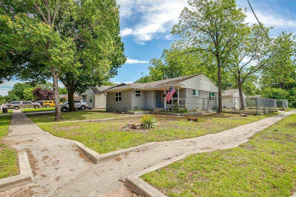 1304 Juanita Street, Mesquite, TX 75149