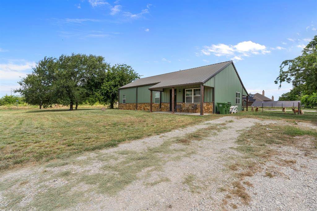 175 Crumpler Lane, Decatur, TX 76234
