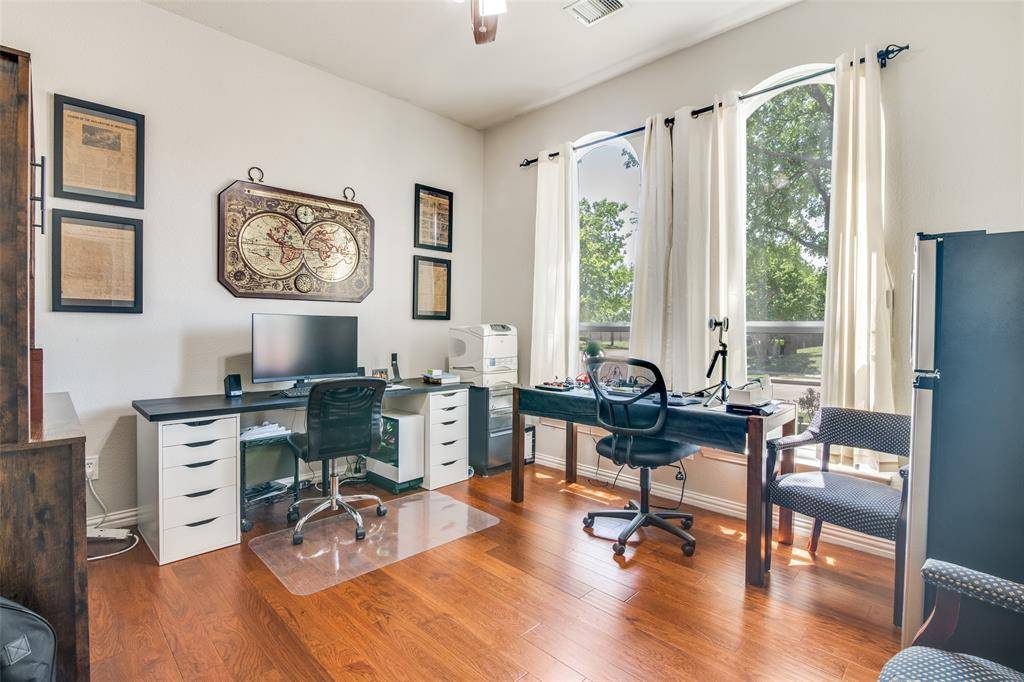 6219 Lakecrest Drive, Sachse, TX 75048