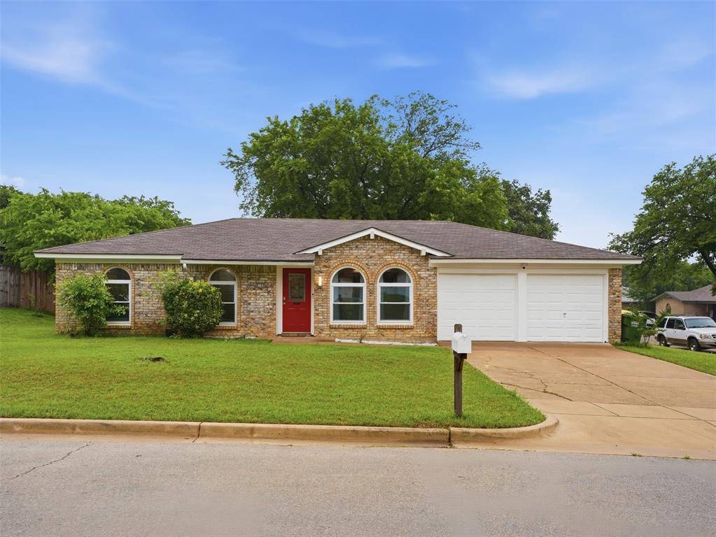 6100 Melody Lane, Watauga, TX 76148
