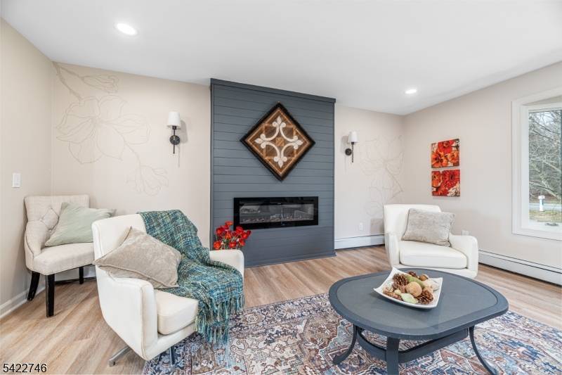37 Newton Ave, Frankford Twp., NJ 07826