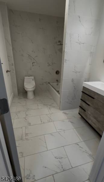 101 Garside St, Newark City, NJ 07104