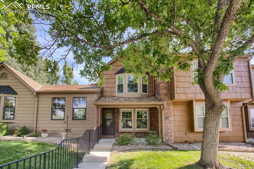 6831 Mountain Top LN, Colorado Springs, CO 80919