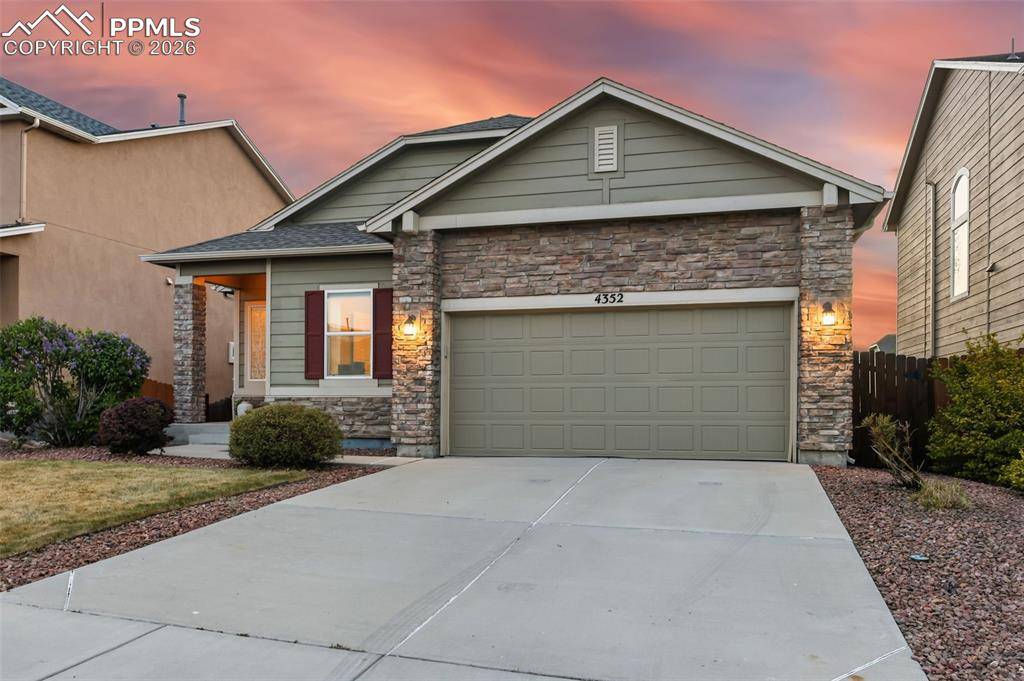 4352 Canteen TRL, Colorado Springs, CO 80922