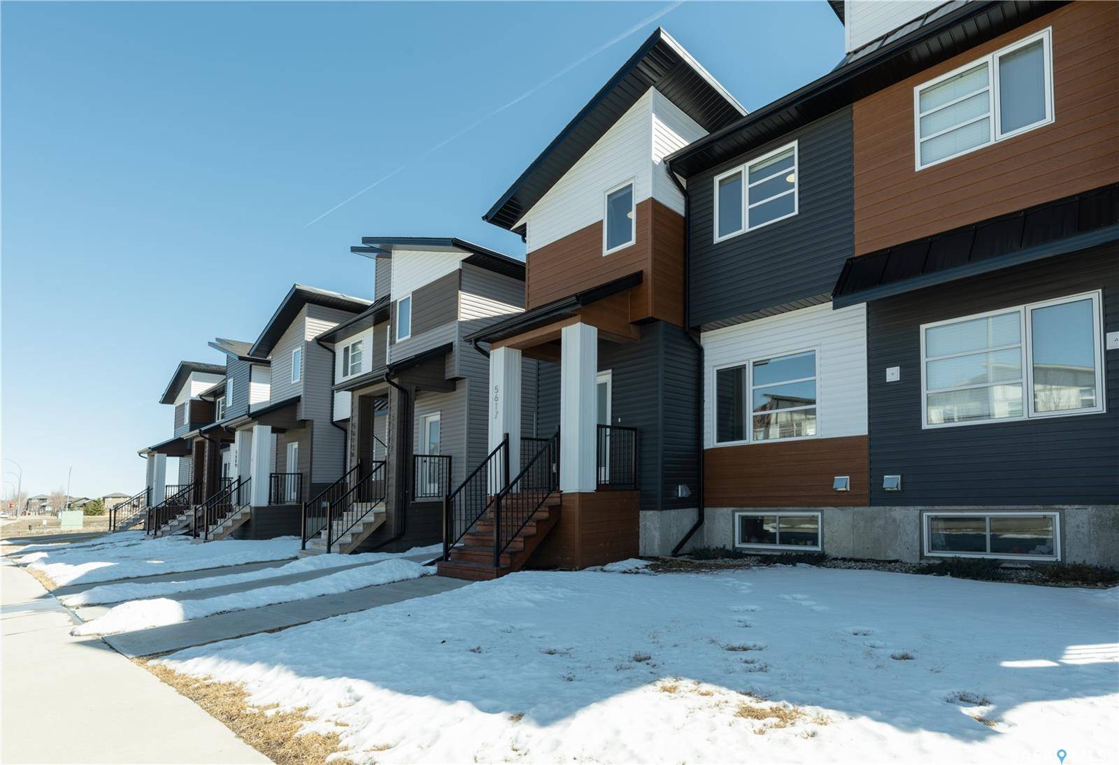 5617 Tutor WAY, Regina, SK S4W 0N5