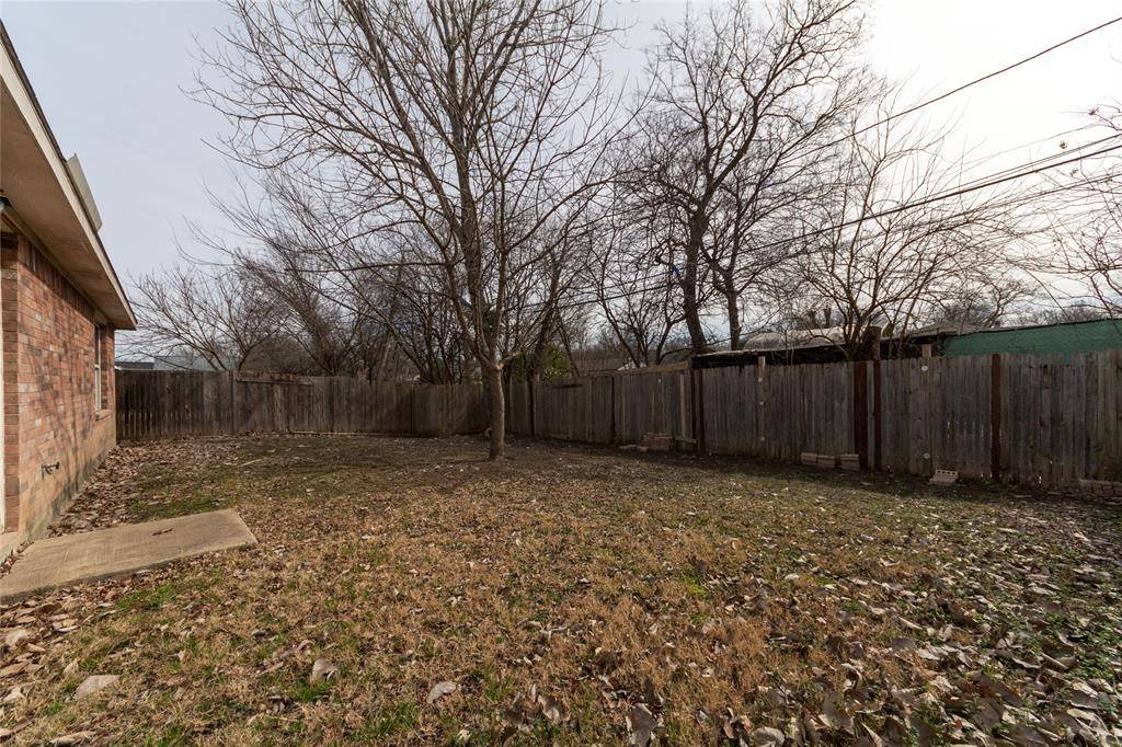 8534 Bearden Street, Dallas, TX 75227