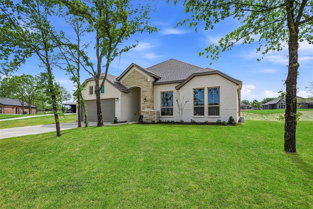 118 Bitsy, Boyd, TX 76023