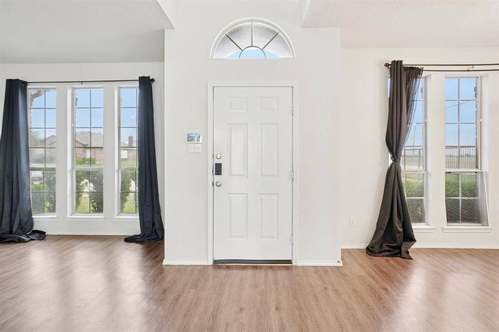 3330 Midstream Court, Mesquite, TX 75181