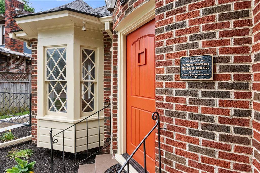 2220 5th Avenue, Fort Worth, TX 76110