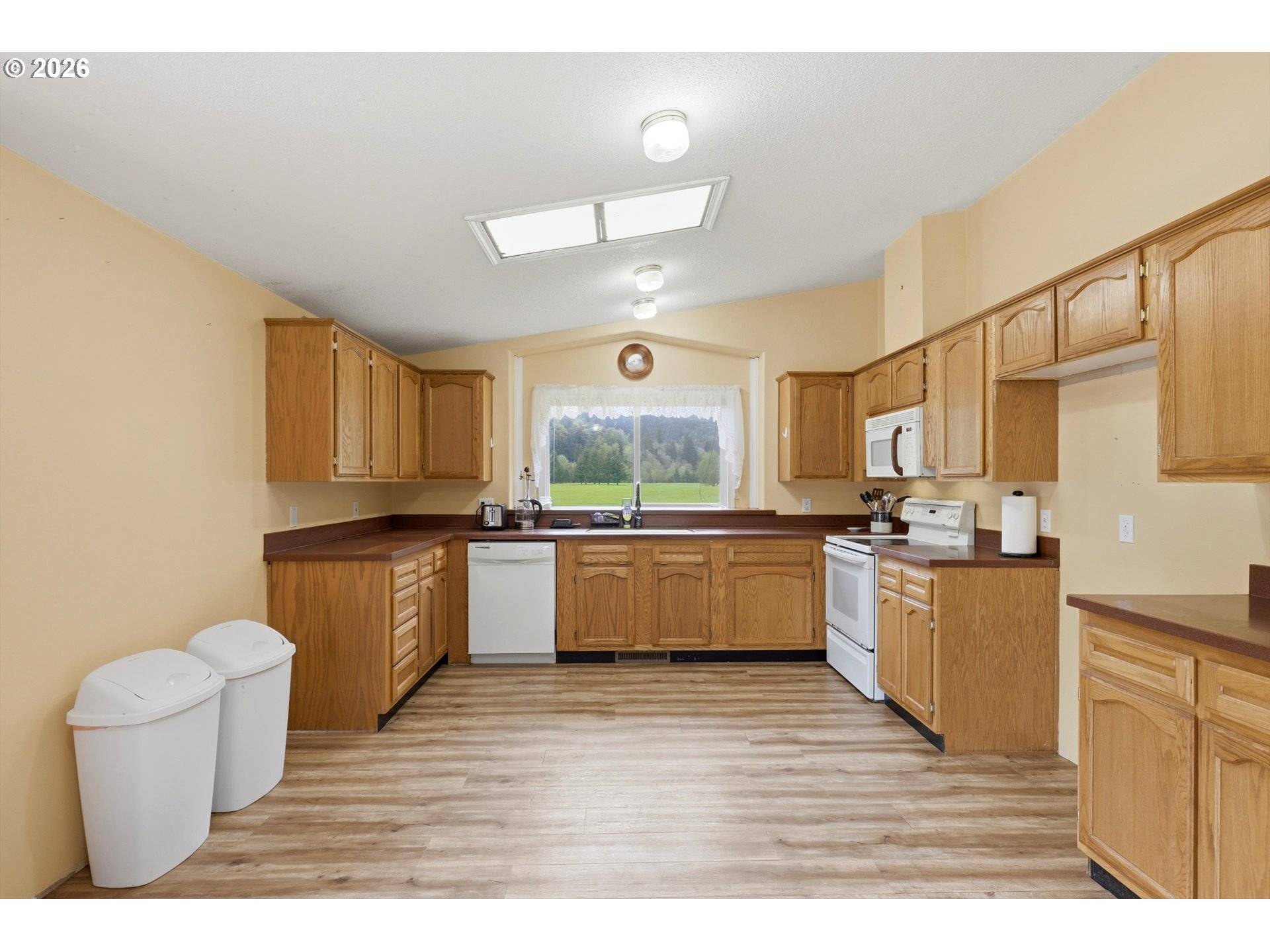 82320 BAY RD, Seaside, OR 97138