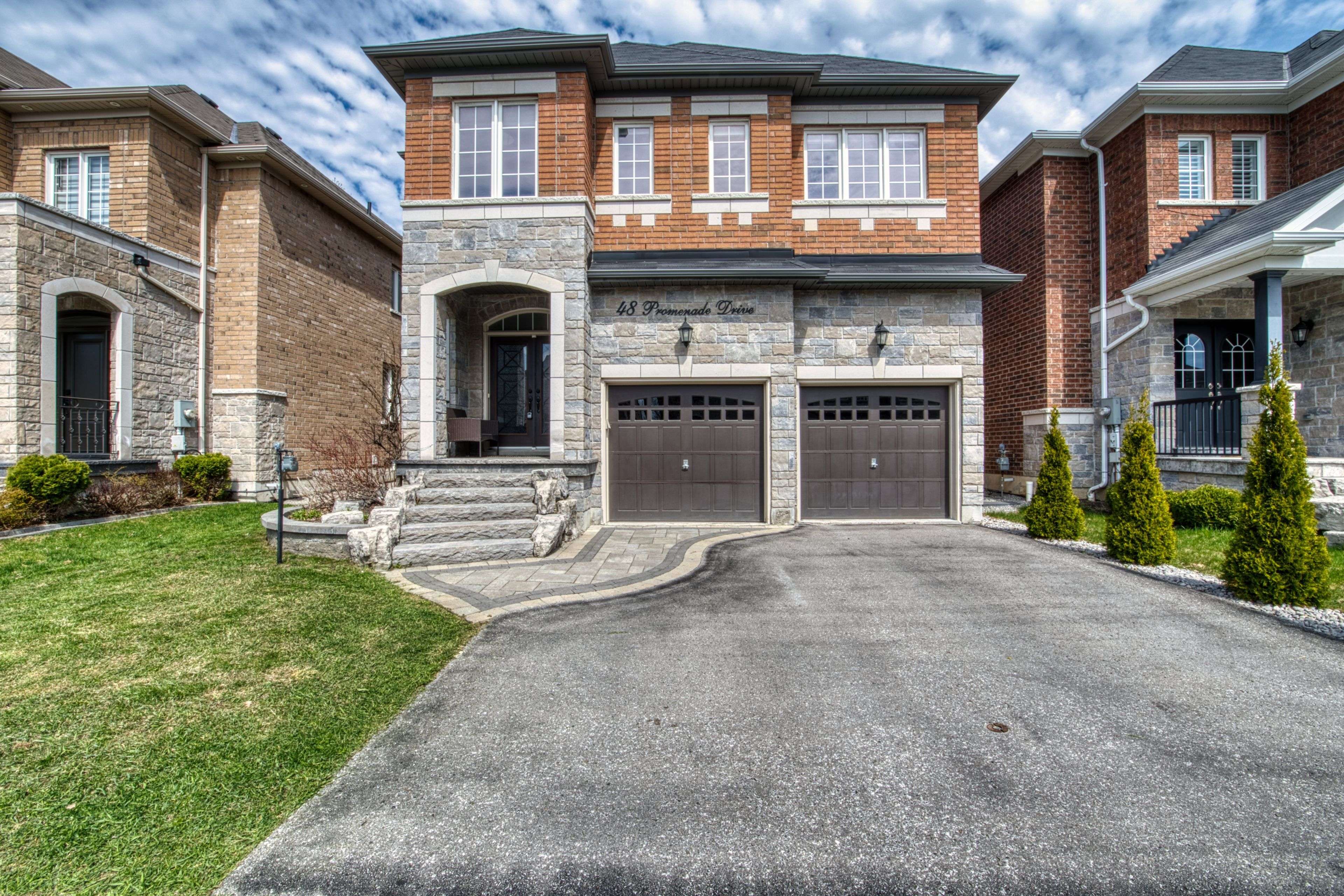 48 Promenade DR, Whitby, ON L1R 0L4