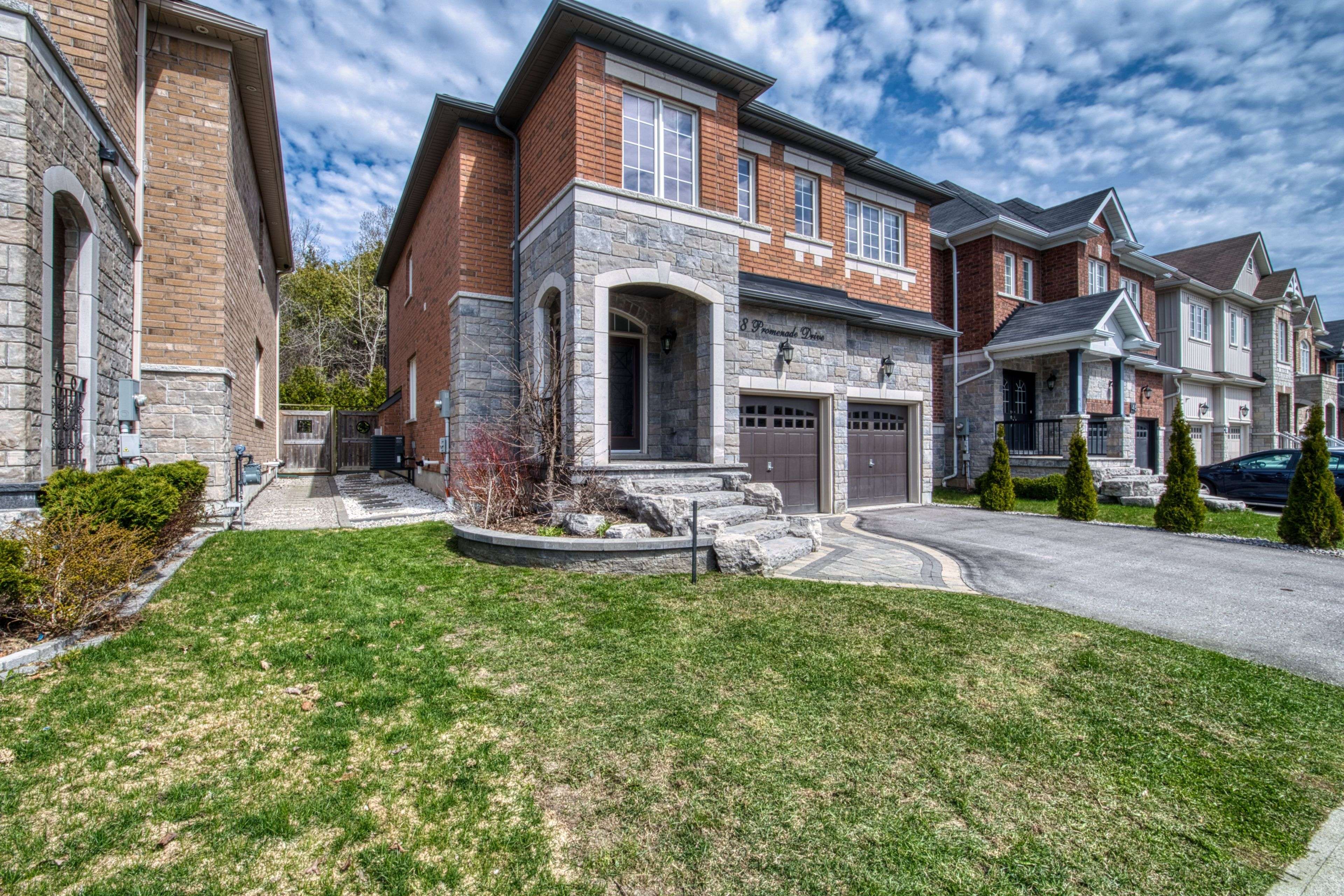 48 Promenade DR, Whitby, ON L1R 0L4