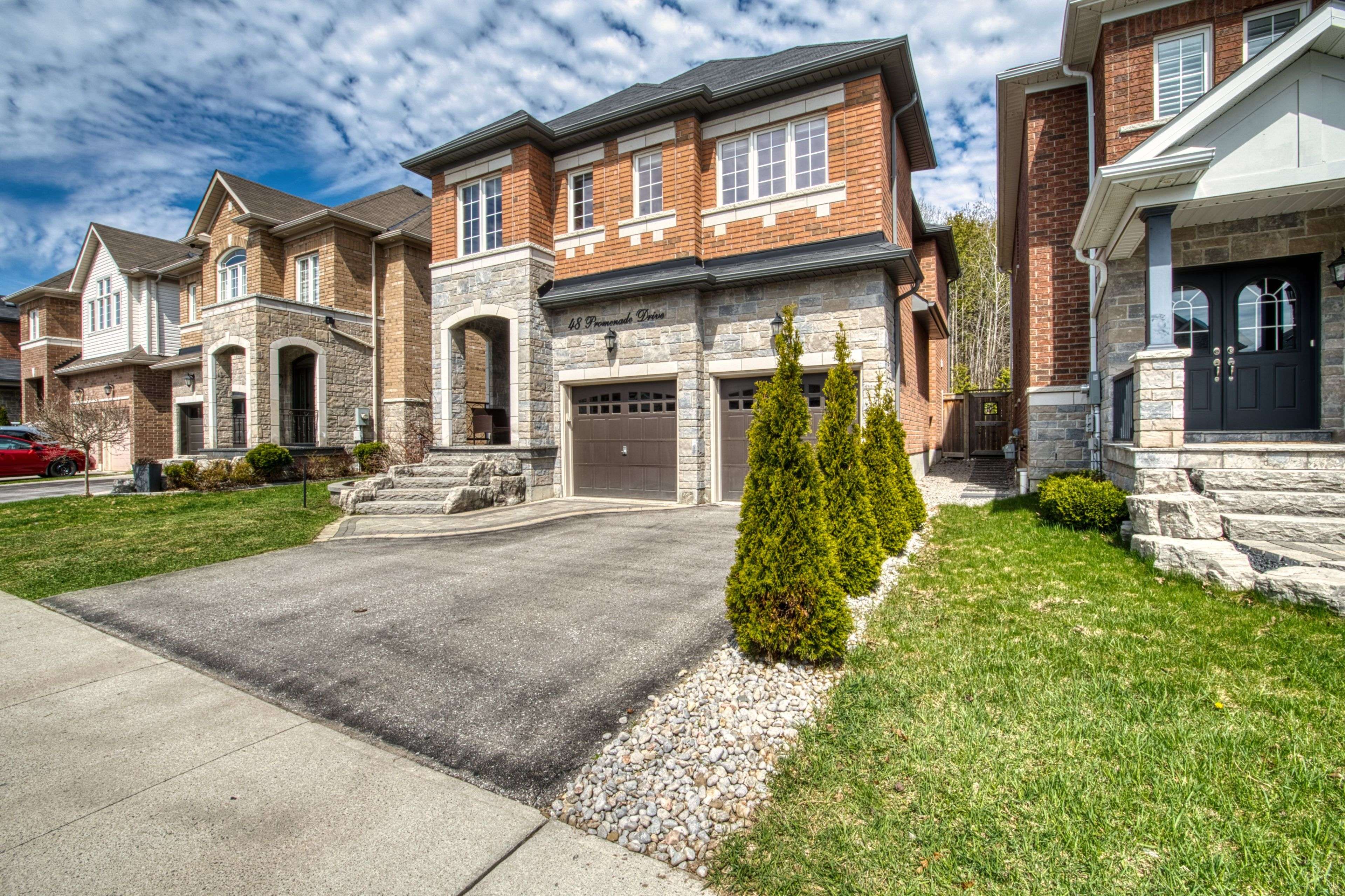 48 Promenade DR, Whitby, ON L1R 0L4