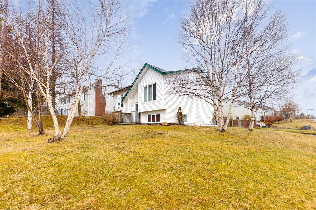 21 Nichol Avenue, Conception Bay South, NL A1X6X1