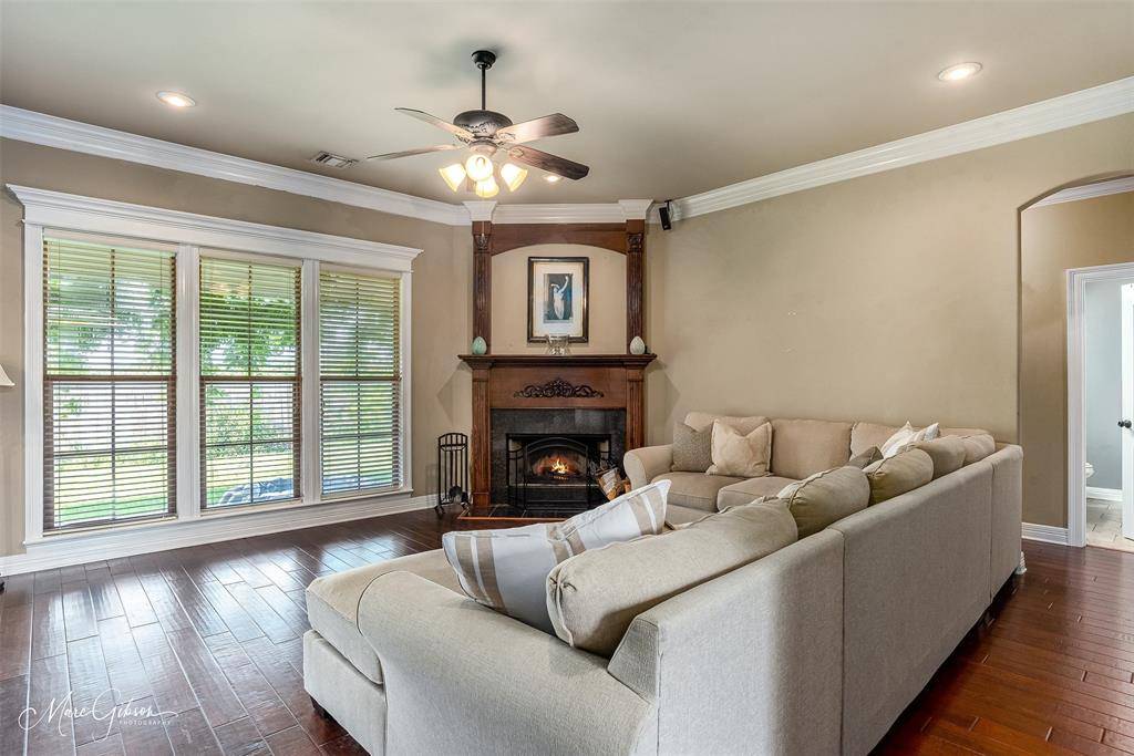 244 Gloucester Drive, Bossier City, LA 71111