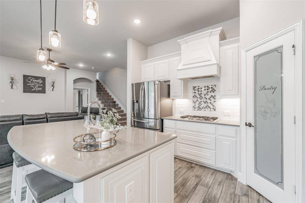 8817 White Rock Lane, Denton, TX 76226