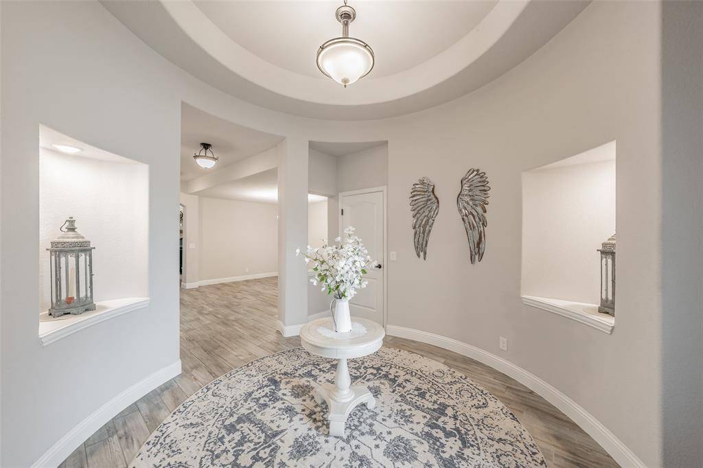 8817 White Rock Lane, Denton, TX 76226