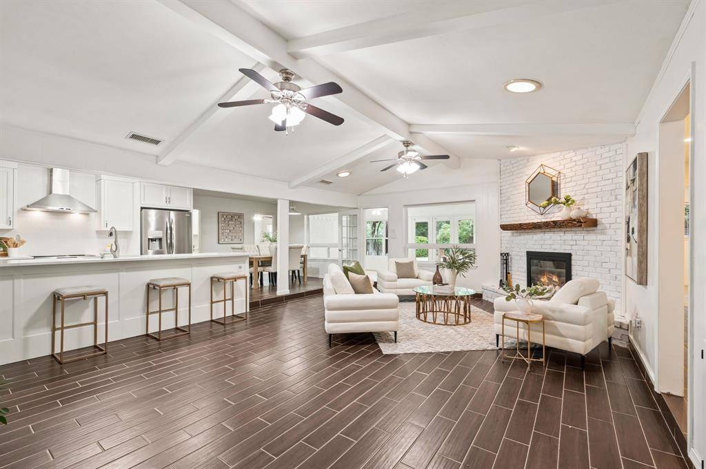 2817 Downing Court, Bedford, TX 76021