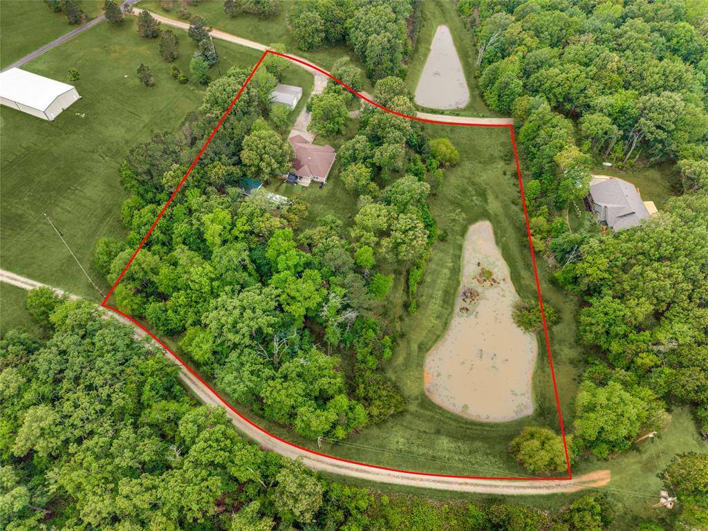 11302 County Road 4102, Lindale, TX 75771