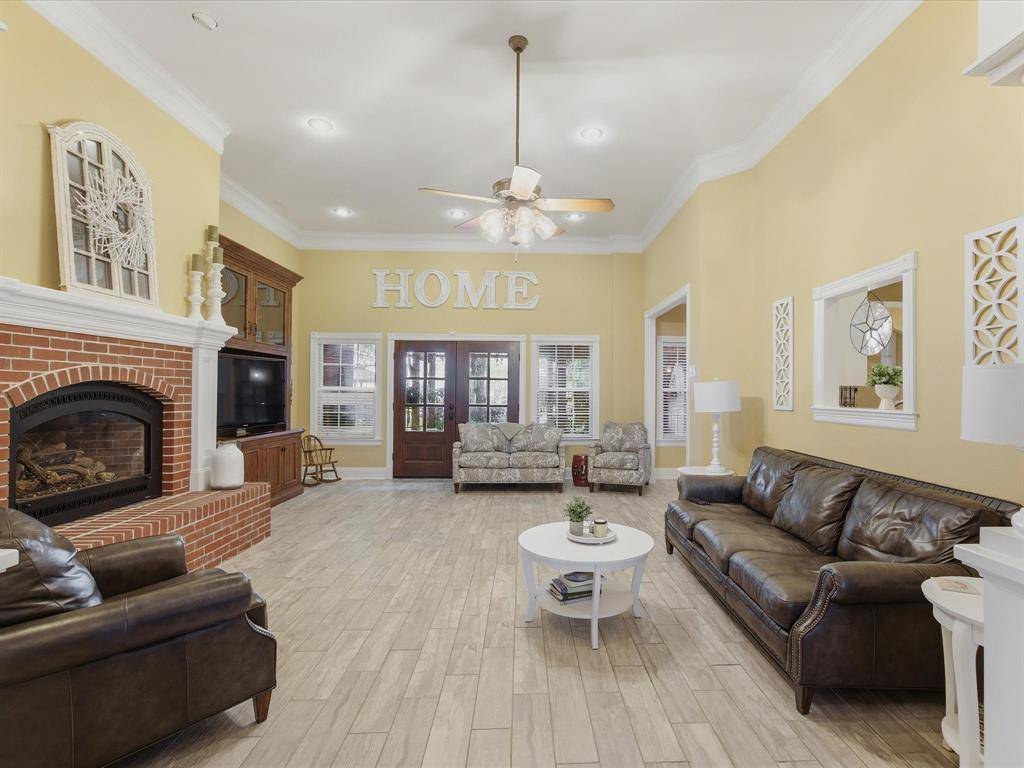 210 Martinek, Palmer, TX 75152