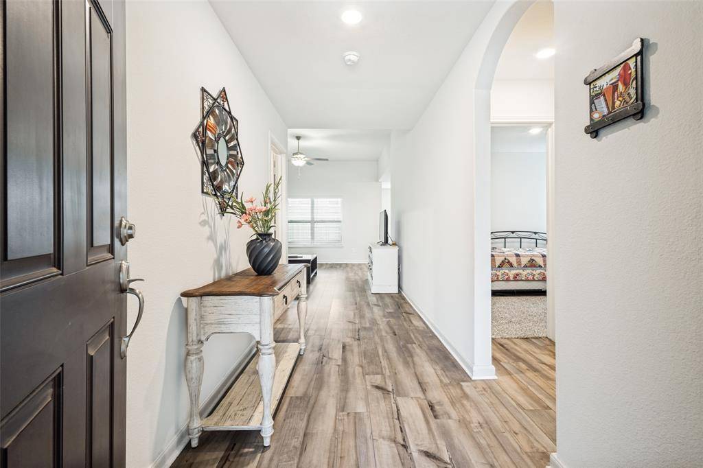 13519 Beaverhead Street, Ponder, TX 76259