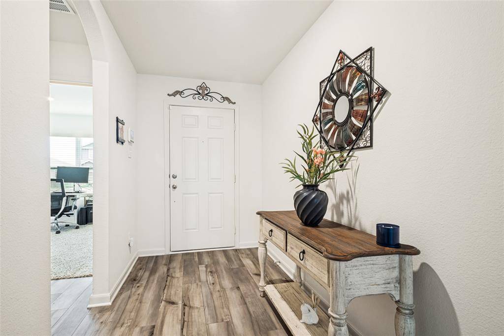 13519 Beaverhead Street, Ponder, TX 76259