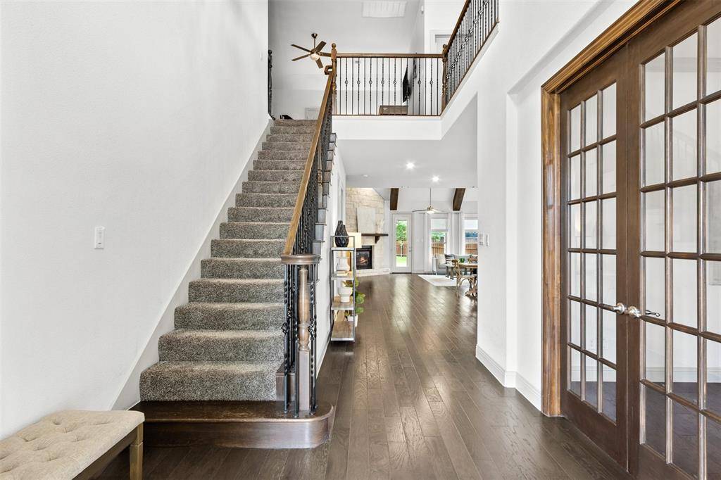 908 Rock Falls Drive, Mckinney, TX 75071