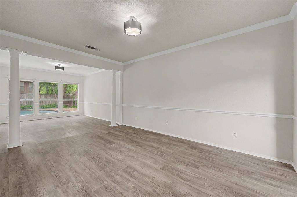 1810 Haydenbend Circle, Grapevine, TX 76051