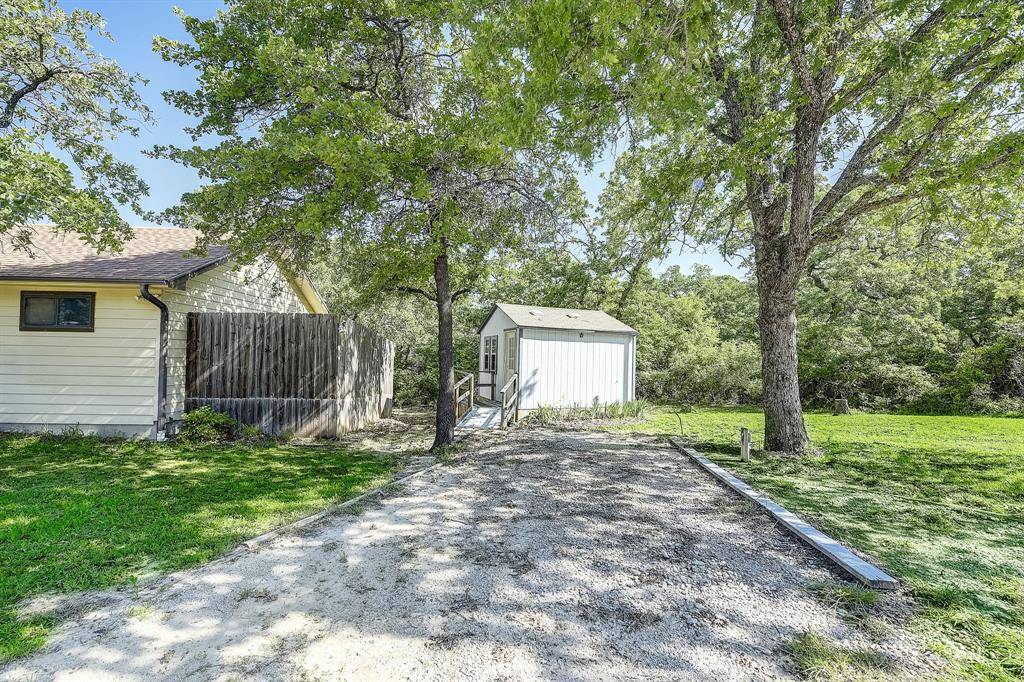 41 Crestline Court, Nocona, TX 76255