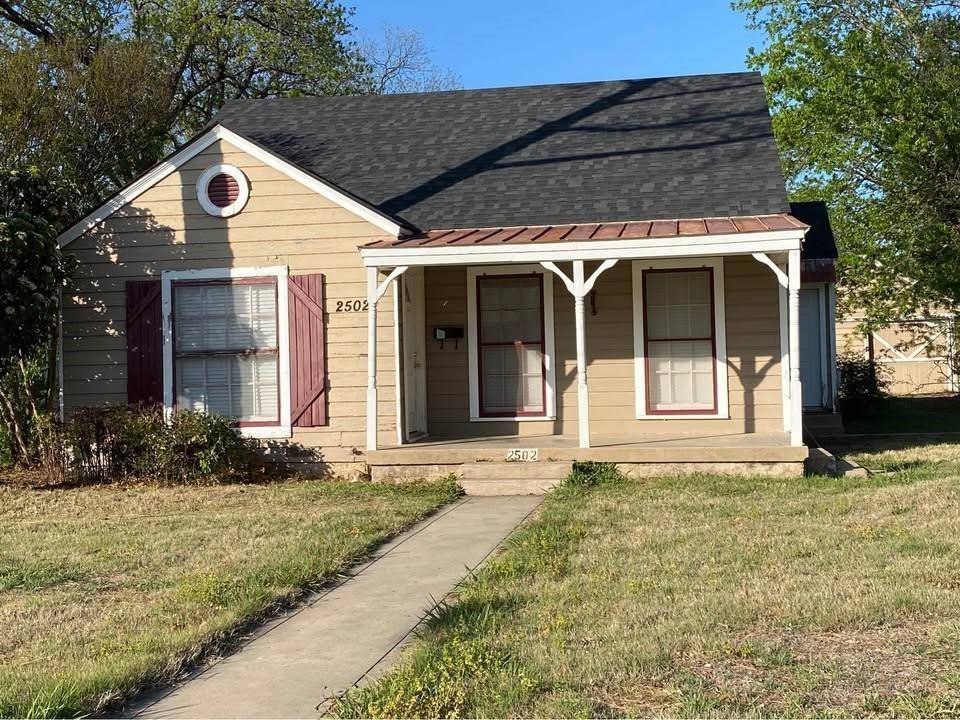 2502 1st Street, Brownwood, TX 76801