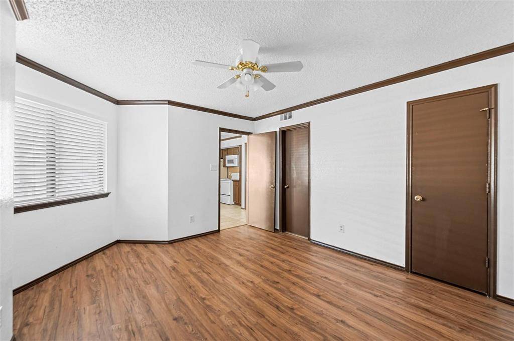 2314 Bamboo Drive #I103, Arlington, TX 76006