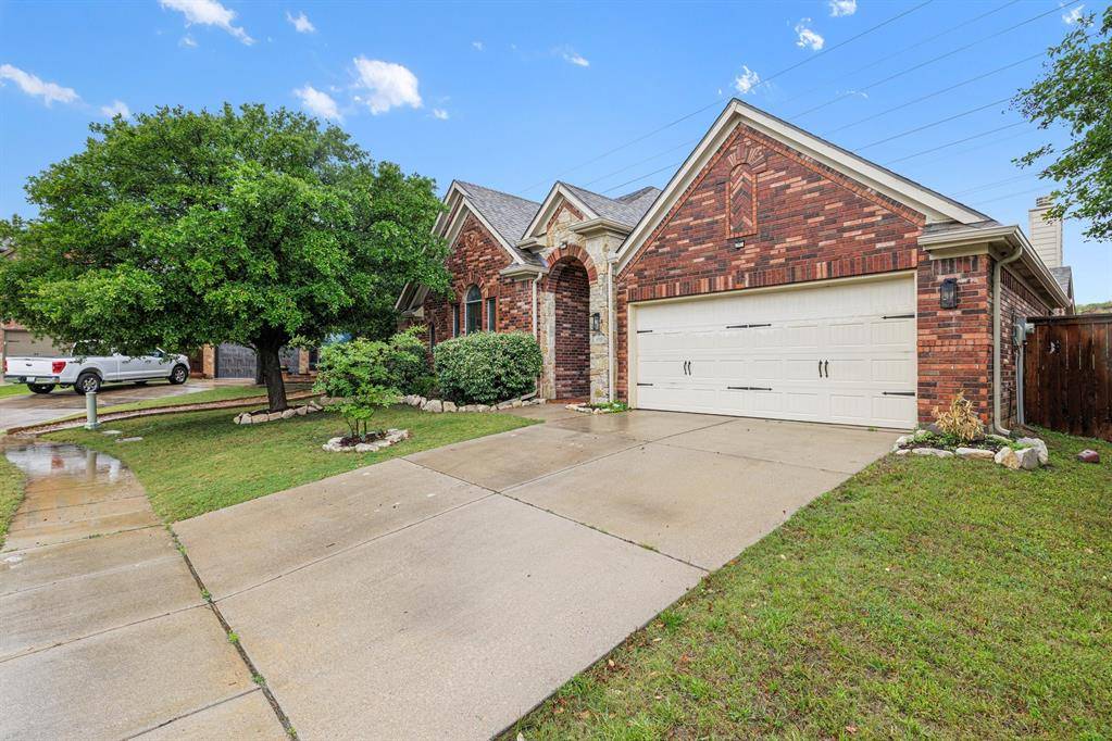 1003 Brighton Street, Roanoke, TX 76262