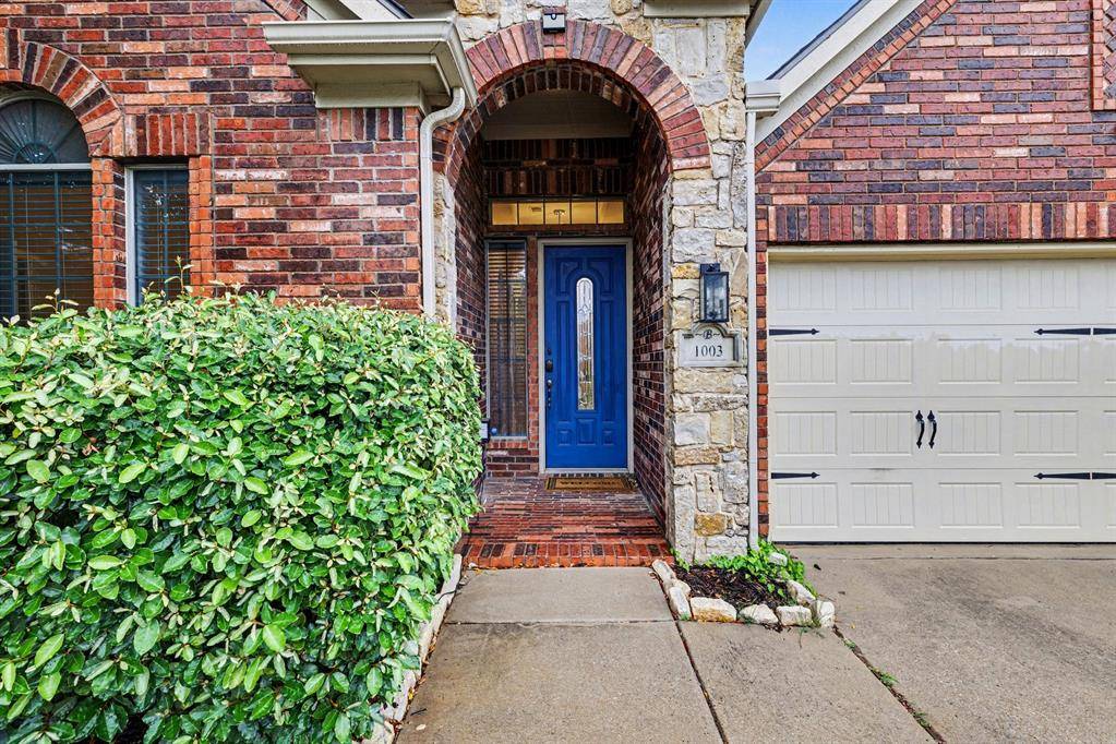 1003 Brighton Street, Roanoke, TX 76262