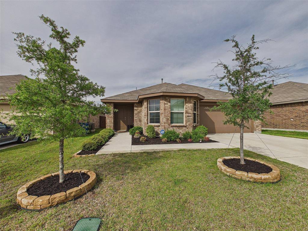 16705 Porterfield Lane, Justin, TX 76247