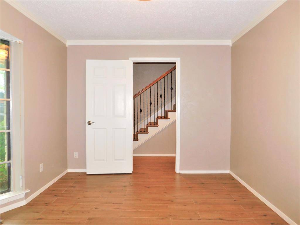 126 Bluebonnet Drive, Highland Village, TX 75077